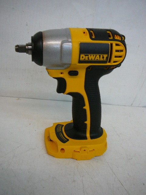 lot 67 image: Dewalt 18v 38 Impact Wrench