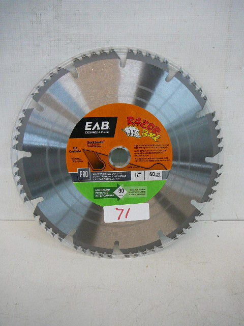 lot 71 image: 12 Woodworking Carbide Saw Blade