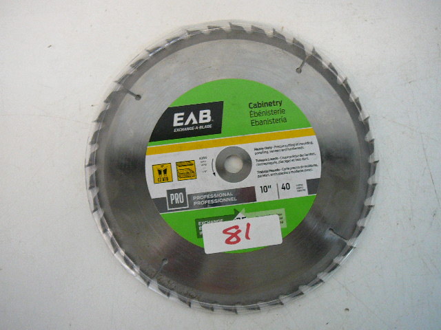 lot 81 image: 10 Woodworking Carbide Saw Blade
