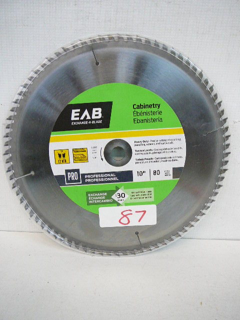 lot 87 image: 10 Woodworking Carbide Saw Blade