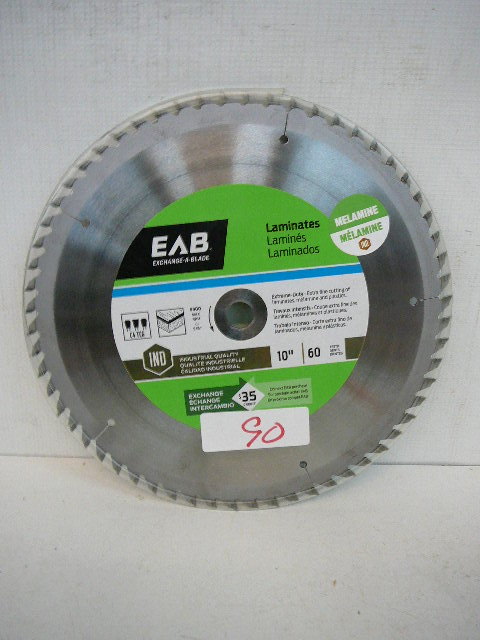 lot 90 image: 10 Woodworking Carbide Saw Blade