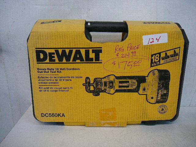 lot 124 image: DeWalt 18 Volt Cut-Out Tool Kit