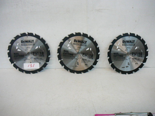 lot 131 image: DeWalt Nail Cutting 7 14 x 18T Blades