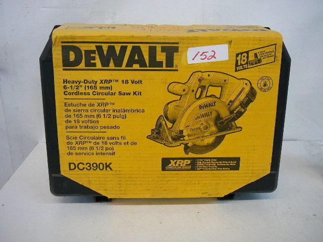lot 152 image: DeWalt 18 Volt 6 12 Circular Saw Kit