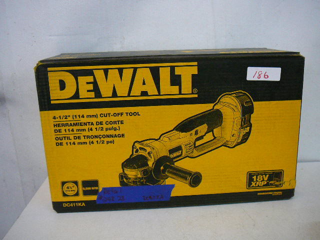 lot 186 image: DeWalt 18 Volt 4 12 Cut-Off Tool Kit