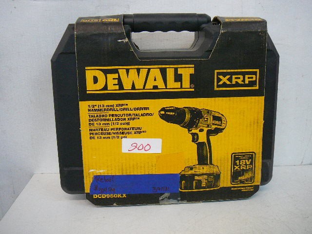 lot 200 image: DeWalt 18 Volt 12 XRP Hammer Drill  Drill Driver