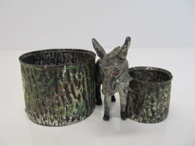 lot 120 image: Vintage Figural Metal Donkey Match Holder - 5 x 3