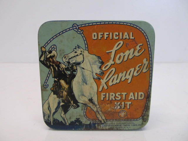 lot 124 image: Vintage Tin Litho LONE RANGER First Aid Kit wContents