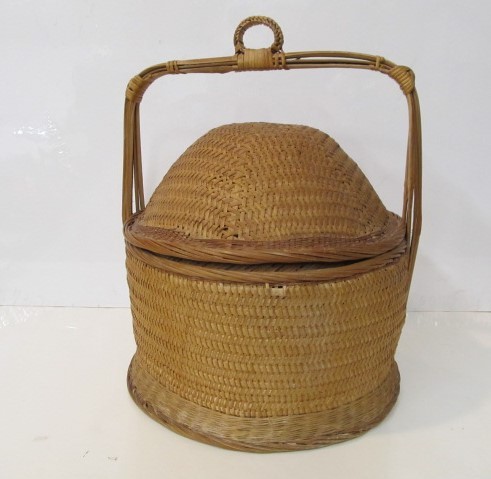 lot 179 image: Unusual Early Lidded Woven Basket - 14 tall