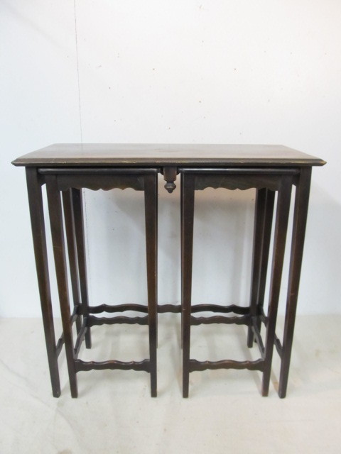 lot 83 image: Vintage 1930s Mahogany Set of Nesting Tables