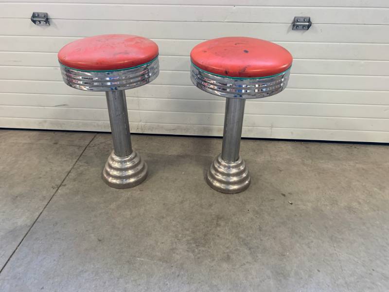lot 38 image: Vintage Lot of 2 Chrome Swivel Seat  Chairs 23 Tall