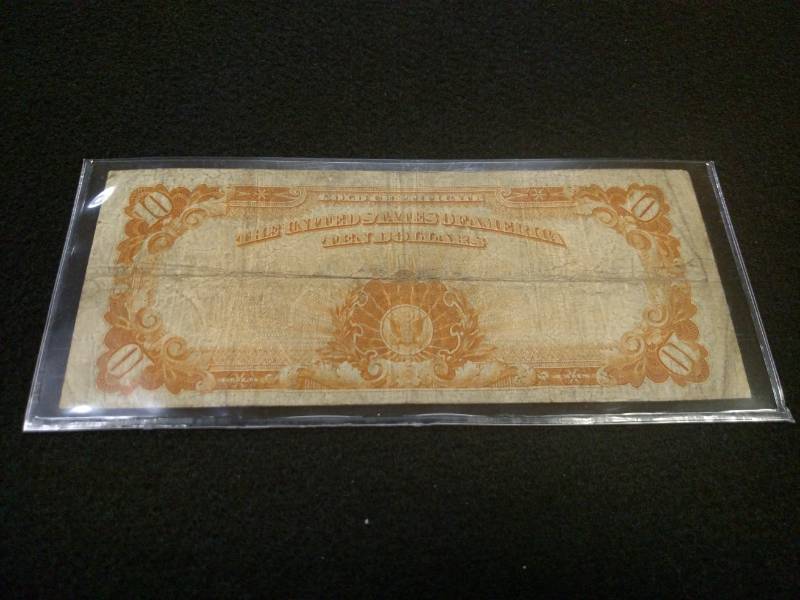 lot 136 image: 1922 Large Size Ten Dollars Gold Ce...