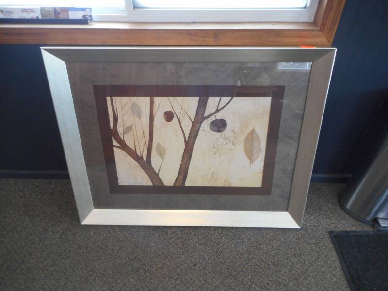lot 5 image: Home Decor