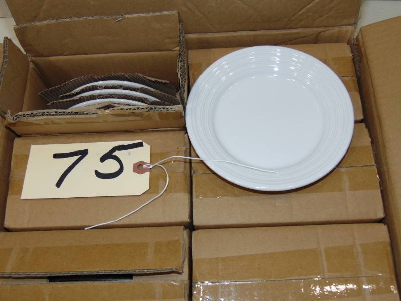 lot 9 image: Plates