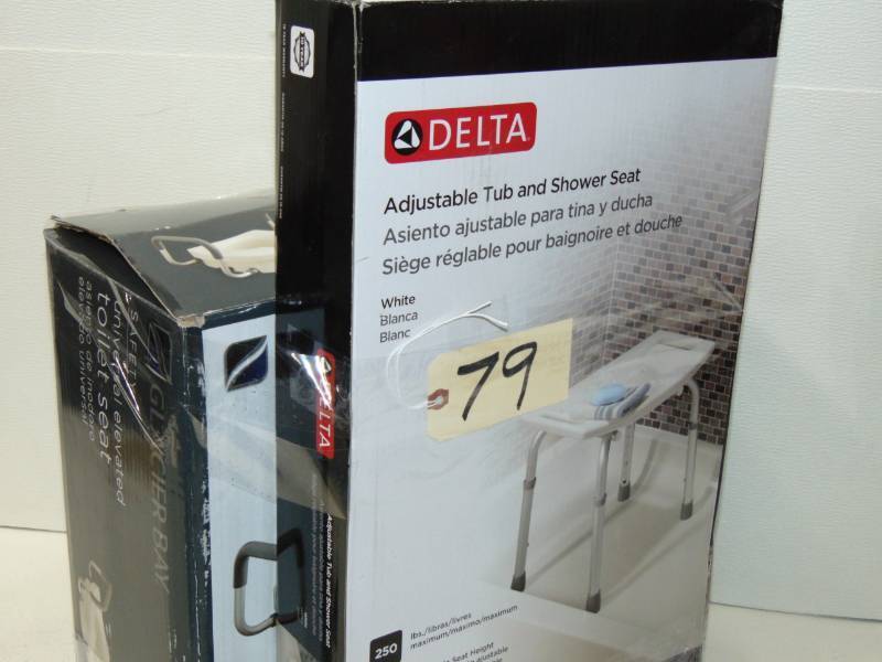 lot 6 image: MedicalBathroom Items