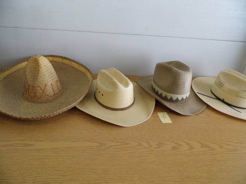 lot 75 image: Mexico Sombraro - Western Hats