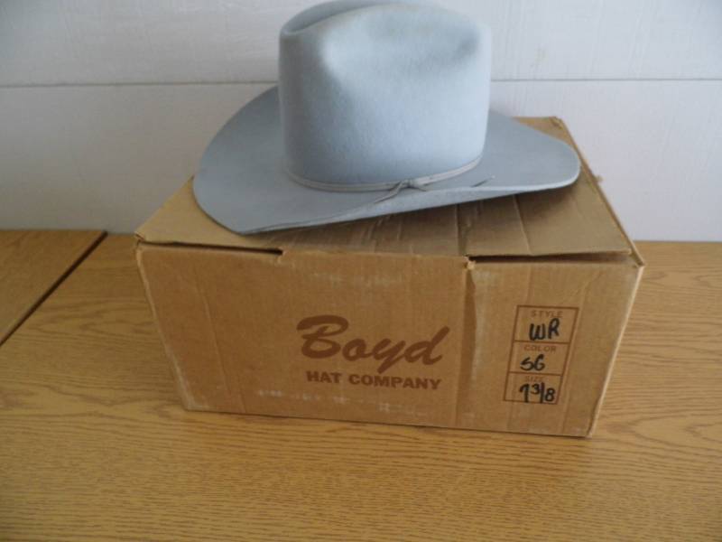 lot 80 image: Boyd Hat