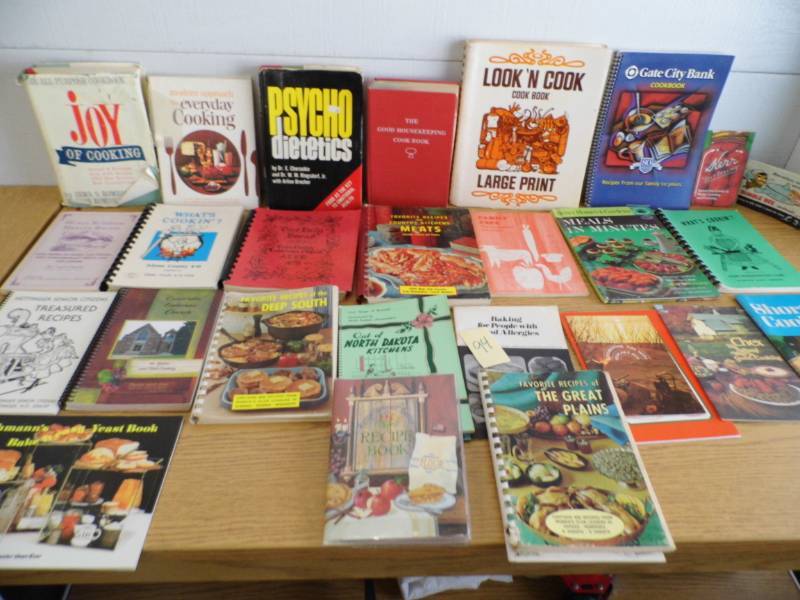 lot 94 image: Cookbooks