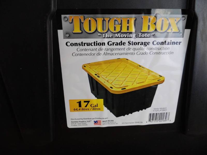 lot 102 image: Lot of 2 Totes