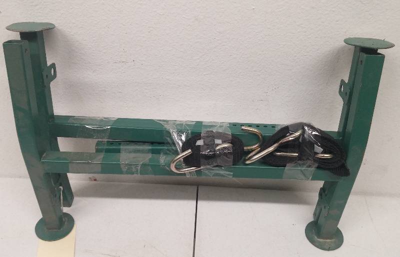 lot 13 image: Stand N Carry Ground Blind Mount Accesory for 39x39 model
