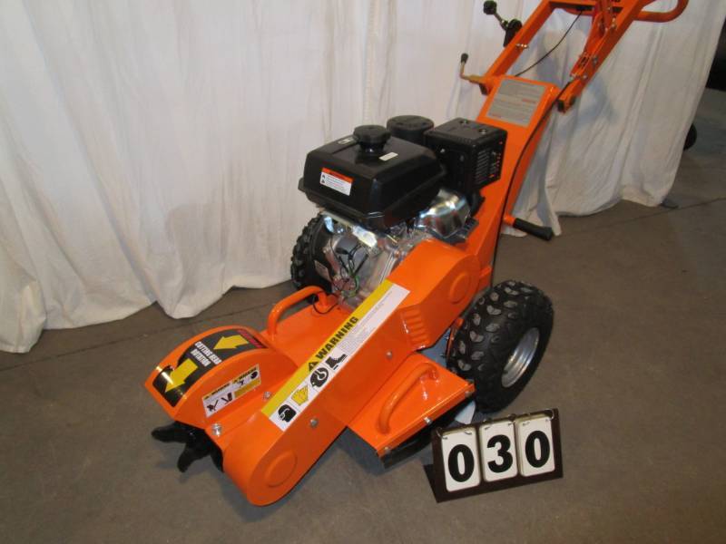 lot 30 image: Power King Stump Grinder