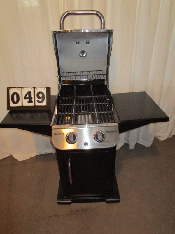 lot 49 image: Char Broil 2 Burner Performance Gas Grill