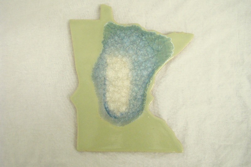 lot 9 image: Custom Made Dock 6 Kerry Brooks Minnesota Geode Crackle Trivet
