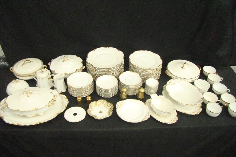 lot 29 image: Large Lot of Haviland Limoges France WM Guerin Nippon China