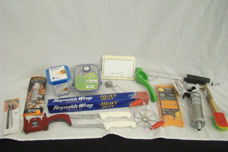 lot 58 image: NEW Cooking Utensil Lot Etc