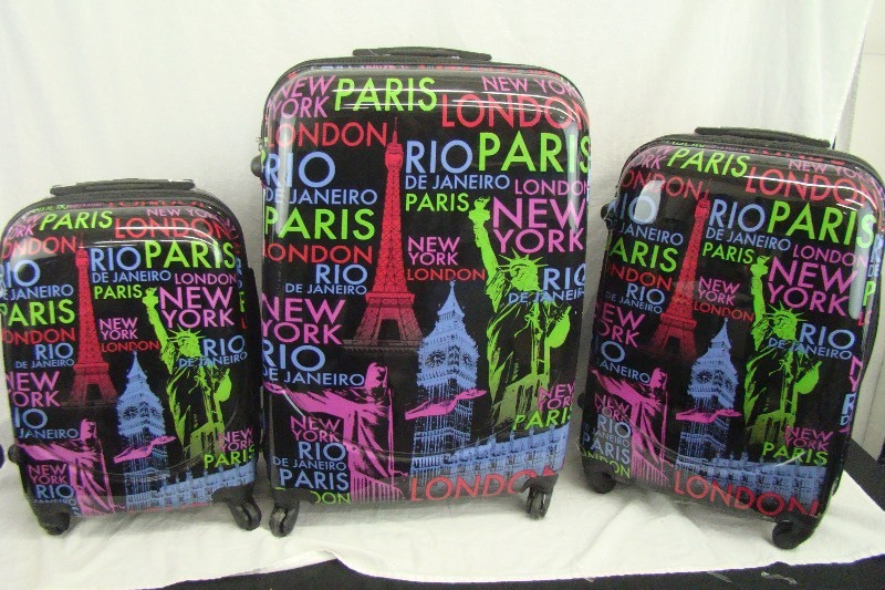 lot 210 image: 3 Piece Luggage Set