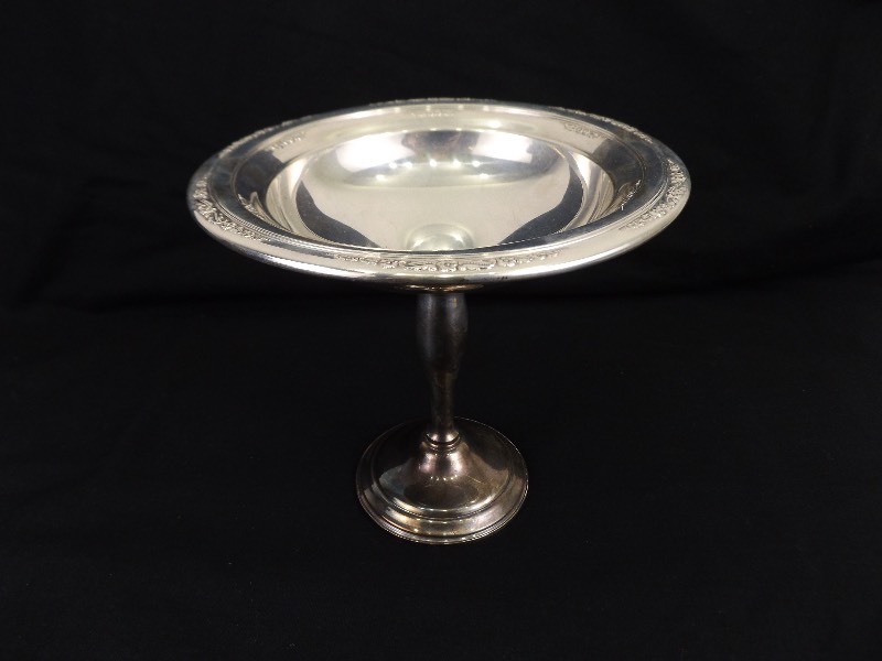 lot 115 image: Antique Weighted Sterling Silver Pedestal Bowl