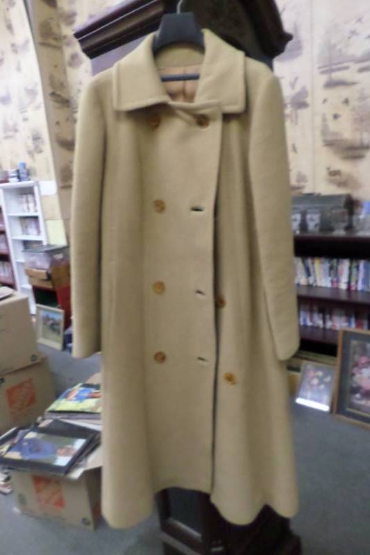 lot 76 image: Cashmere 100% Camel Hair Womens Coat Size 4