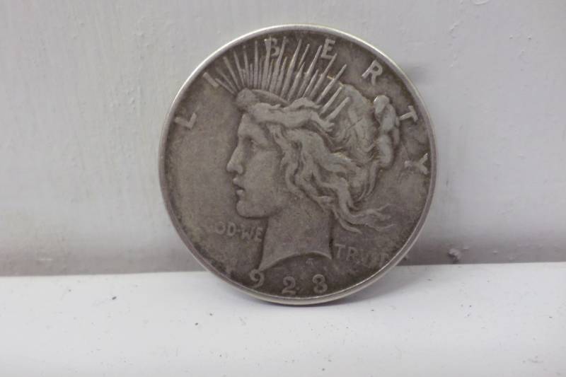 lot 80 image: Silver Peace Dollar 1923 S