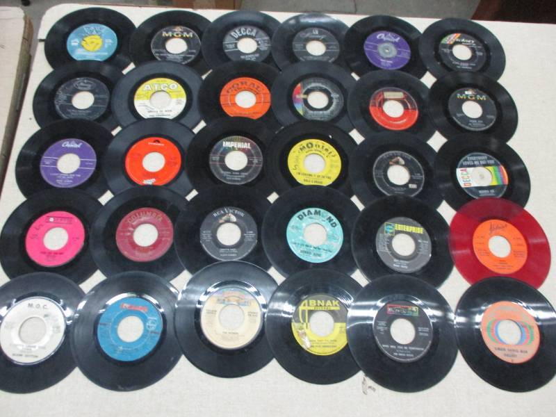 lot 26 image: 30 (45 records)