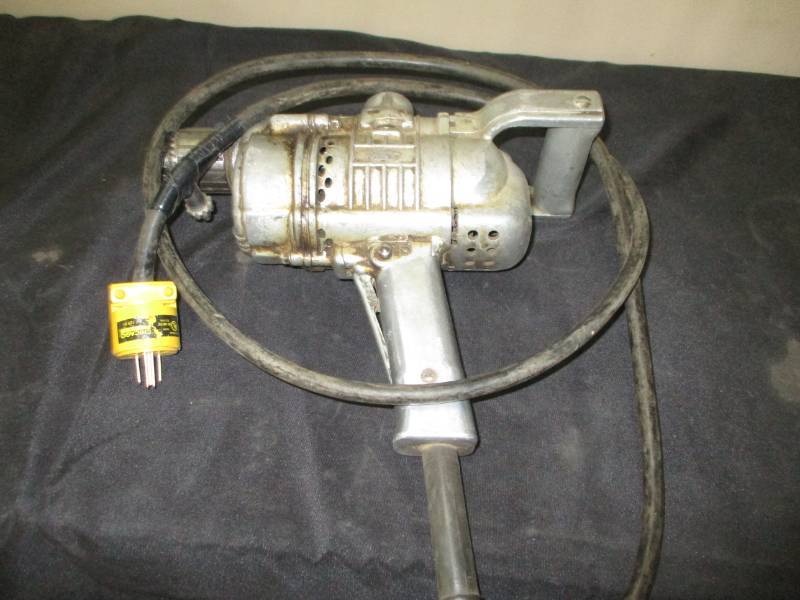 lot 8 image: THOR Electrical Drill
