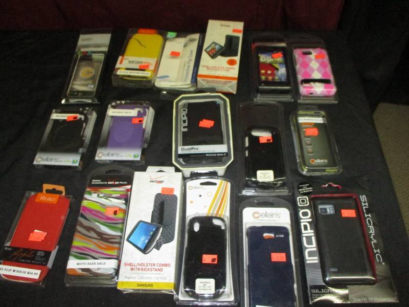 lot 81 image: Varity of phone cases and accessories