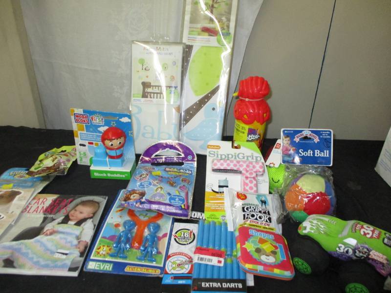 lot 91 image: kids items