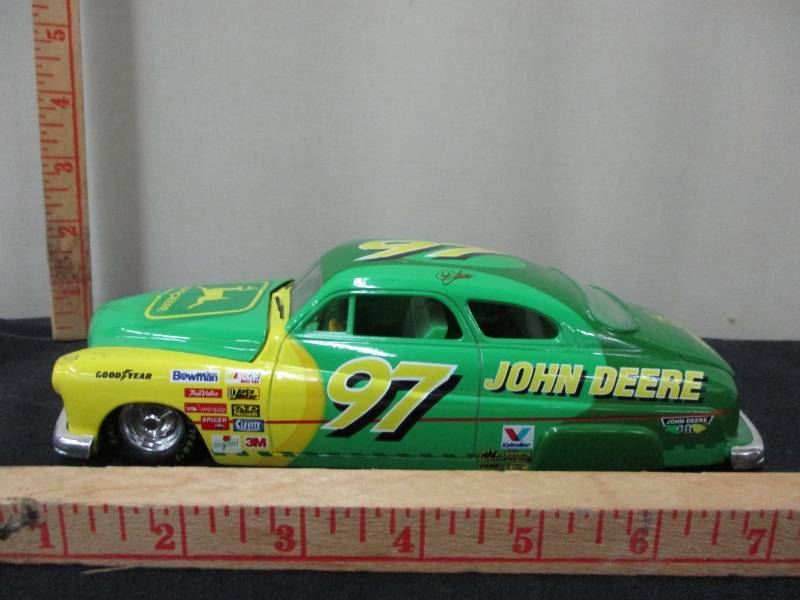 lot 119 image: 49 Mercury John Deere Car