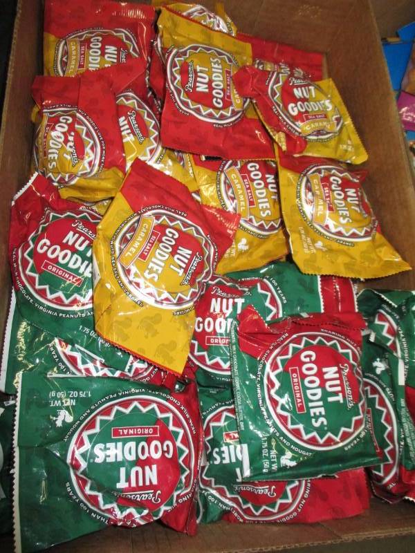 lot 167 image: 36 Nut Goodies