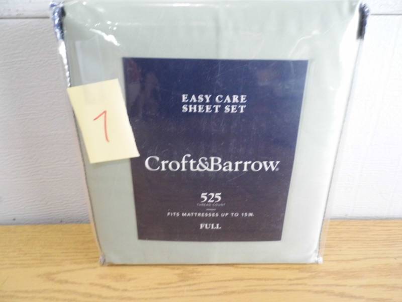 lot 7 image: New Croft & Barrow Sheet Set