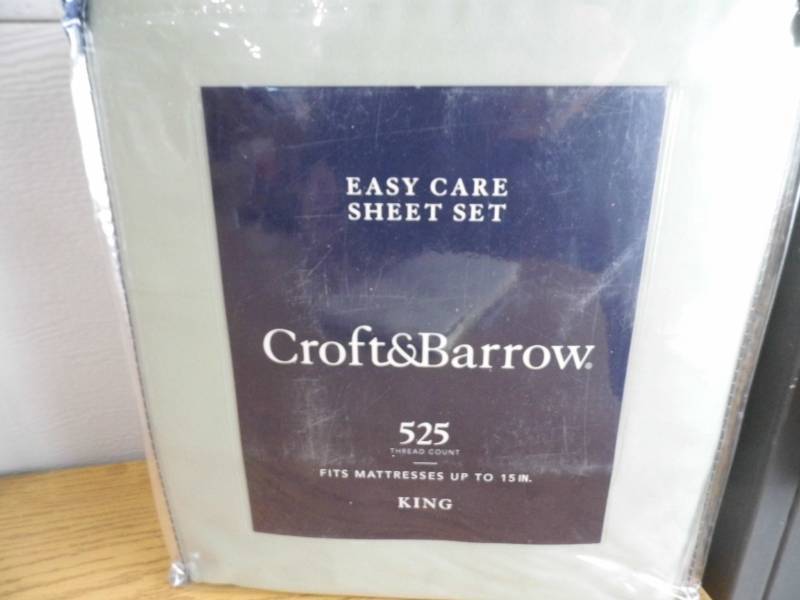 lot 11 image: New Croft & Barrow Sheet Set