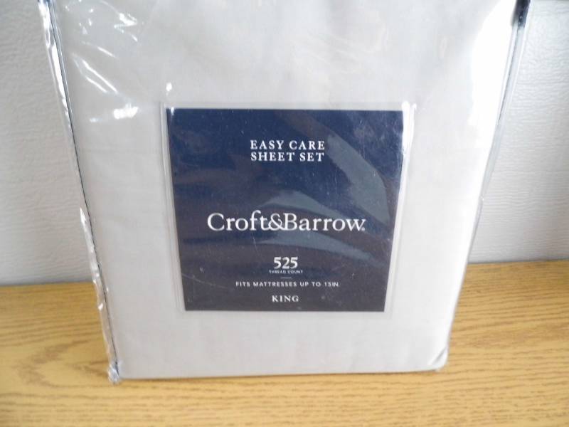 lot 14 image: New Croft & Barrow Sheet Set