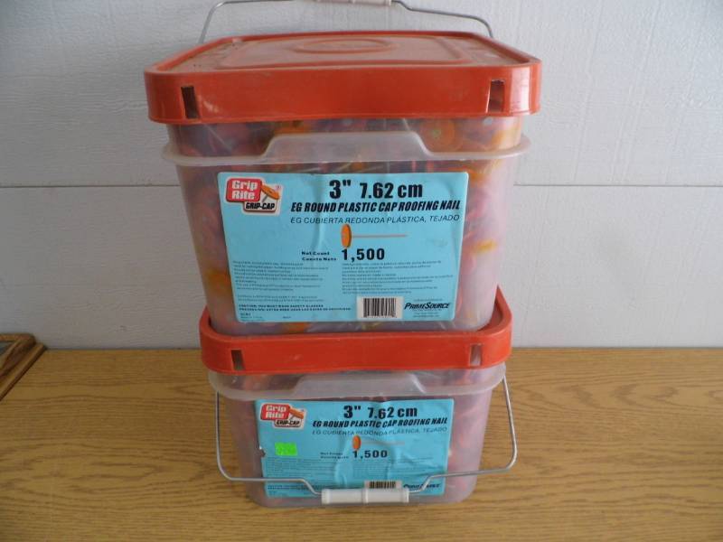 lot 37 image: Lot of 2 Grip Rite Roofing Nails