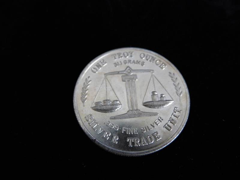 lot 83 image: 1 Troy Ounce of Silver