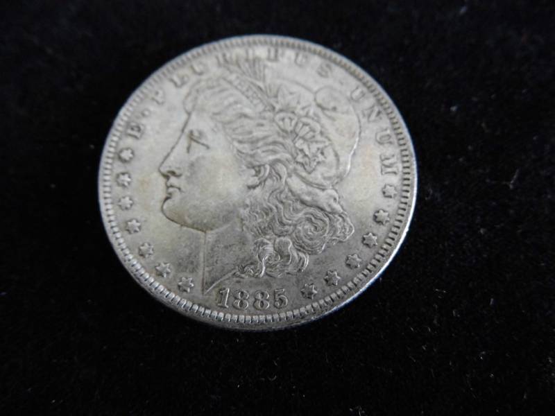 lot 104 image: Morgan Dollar