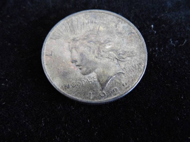 lot 115 image: Peace Dollar