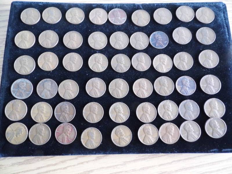 lot 117 image: Lot of 54 Wheat Pennies