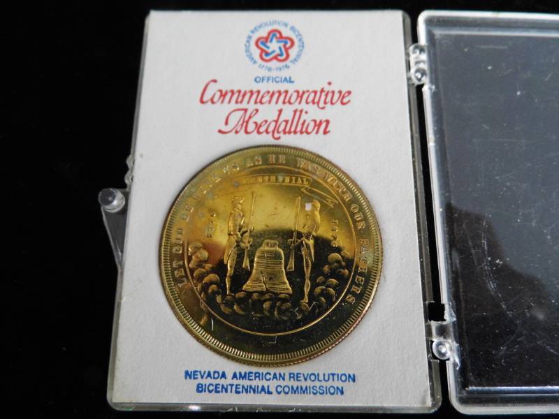 lot 121 image: Commemorative  Medallion