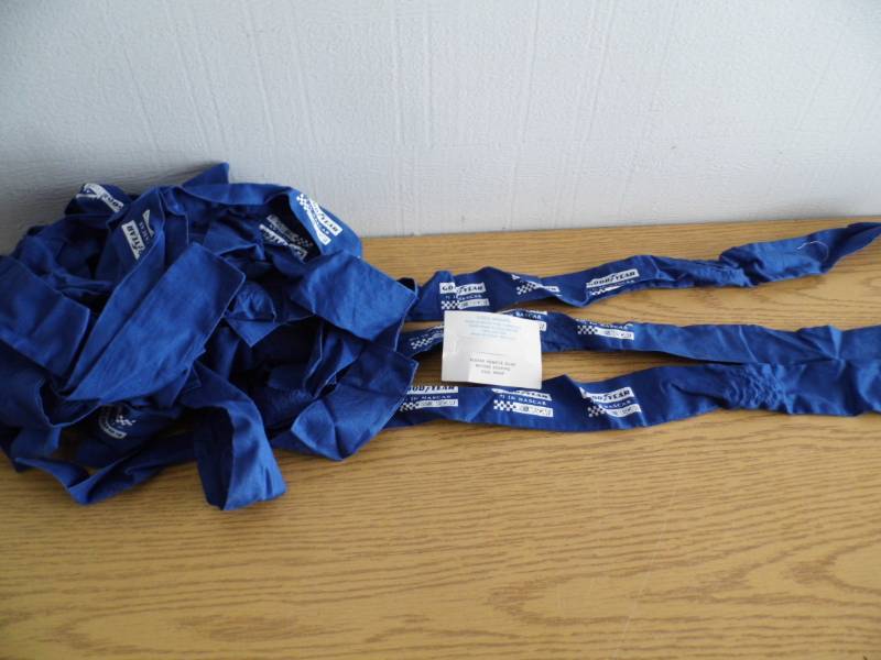 lot 139 image: Lot of 25 Cool Wraps