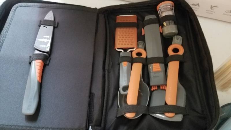 lot 92 image: 4 Piece Camp Cook Set